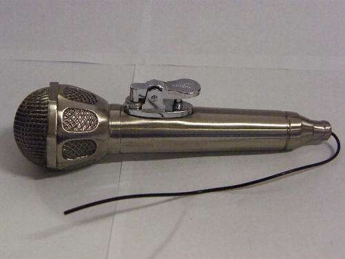 Microphone shaped - Gas / Flint Table lighter - 17cm x 4cm