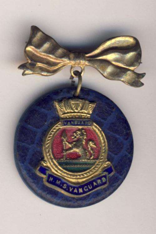 H.M.S. Vancuard pin badge - @@@ Crazy R1 Start