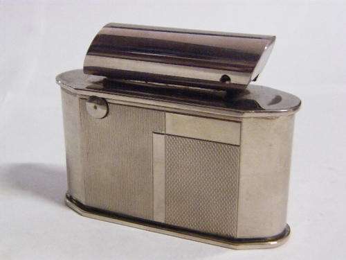 Antique Arte Deco Fuel Flint table lighter - 6 x 7cm - @@@ Crazy R1 Start