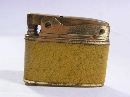 BUXTON - Fuel / Flint Pocket lighter - 3 x 4cm - as per scan