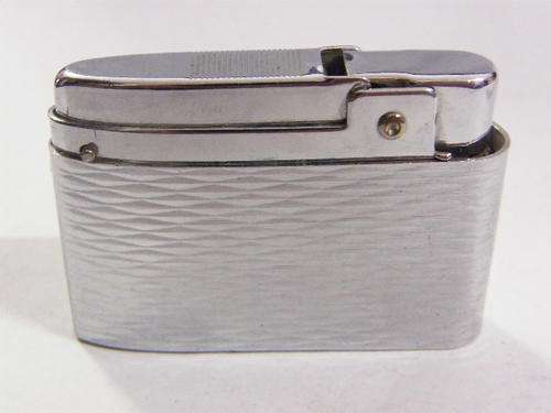 Silver Match -  Fuel / Flint Pocket lighter - 3cm x 4.5cm