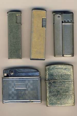 Lot of 5 lighters Sunflower, MOSDA, Hadson mini, Wilson Price, Mink. You bid per Lighter to take all