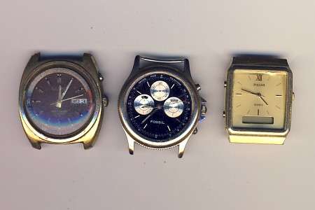 Lot of 3 watches not working Fossil ( Chronograph ), Pulsar , Seiko - You Bid Per Watch To Take All