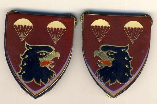 Pair of 44 Para Flashes - as per scan