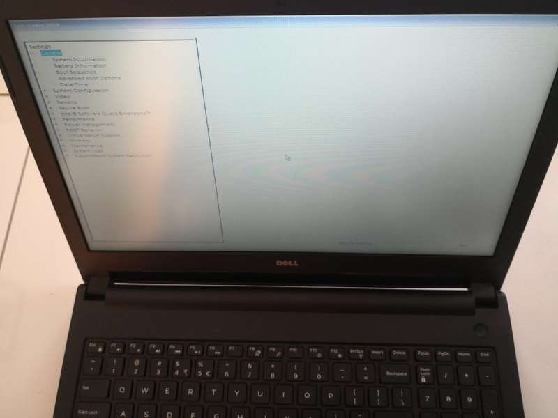 DELL VOSTRO 3559 6TH GENERATION CORE i5-6200U 4GB RAM 500GB HDD 15.6" WARRANTY TILL 2020