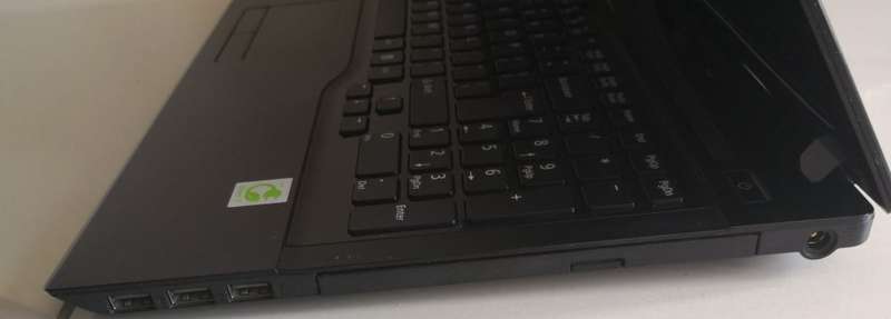 FUJITSU SIEMENS CORE i5-3320M 8GB RAM 500GB HDD 15.6" SCREEN