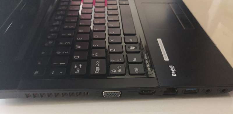 FUJITSU SIEMENS CORE i5-3320M 8GB RAM 500GB HDD 15.6" SCREEN