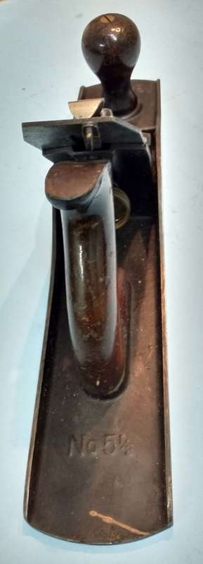 Stanley No. 5½ 1940s jack plane working condition see scans ,made in U.S.A.Postage R100 .
