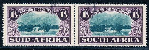 South Africa - 1939 - Hugenots - 1½d + 1½d fine used horiz pair . SACC 83 .