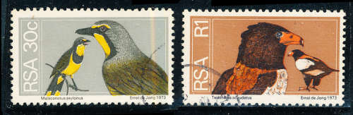 South Africa - 1974 - Defins - 30c + R1 - fine used . SACC 372 - 374 .