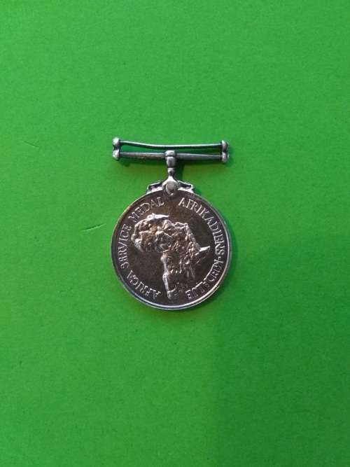 South Africa medals - 1939-45 - Miniature silver military campaign medal.ungraded. (Q5042) .