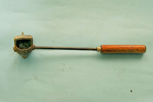 RCBS - Bullet Casting Ladel/ spoon 6 oz for reloading molds fine used .