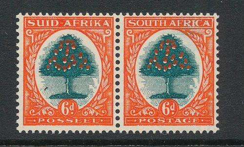 South Africa - 1933-48 - 6d die 3 mint hinged horiz pair variety centre vignette misplaced downwards