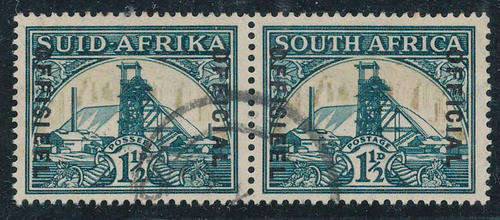 South Africa Official Stamps - 1935-50 - 1½d wmk inverted fine used horiz pair. (SACC 026a)