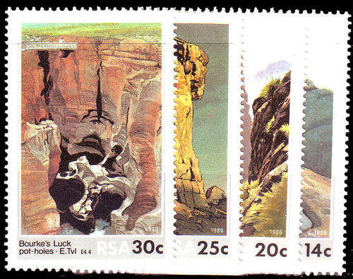 South Africa - 1986 - Scienic Beauty - set of 4 mint unhinged.
