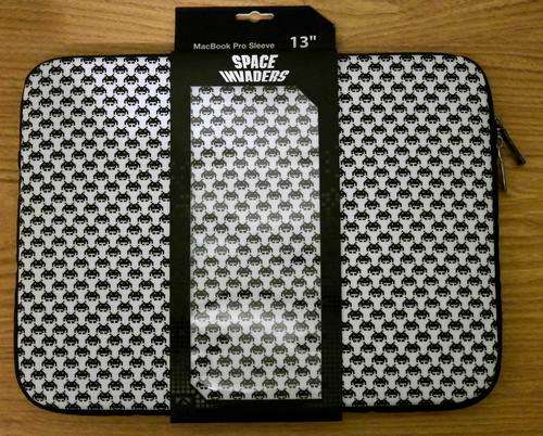 Sale! 13" Macbook Pro Protective Sleeve Space Invaders BW