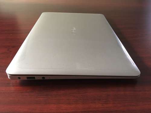 YEPO 737S 13.3" Windows 10 Intel Z8300 Quad Core 64GB SSD 4GB RAM