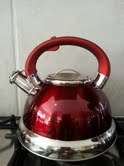3,0 Litre Acrylic Funky Coloured Energy Saving Whistling Kettle - Red (works on induction)
