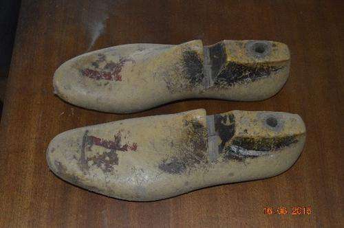 Shoe lasts (Size 9)