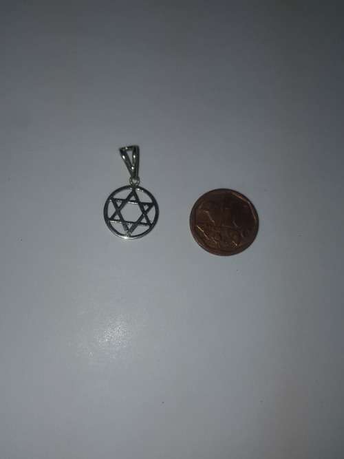 9ct Magen David / Star of David pendant
