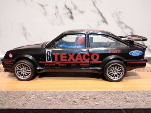 1:32 scale slot car Sierra RS500