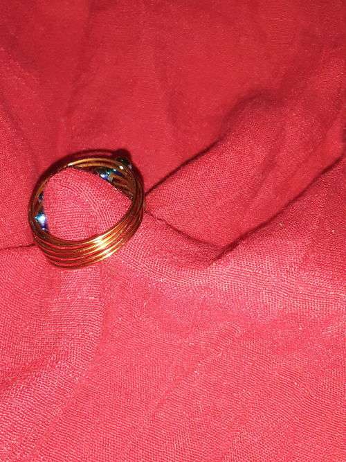 BEAUTIFUL Costume Ring with Colour Beads