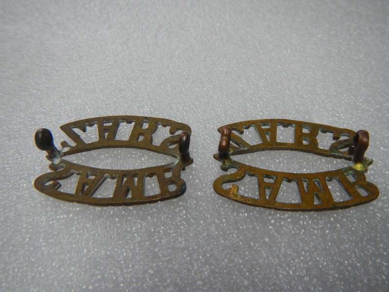 Owen 169 - SOUTH AFRICAN MOUNTED RIFLES `Z` TYPE SHOULDER TITLES WORN 1913 - 1926