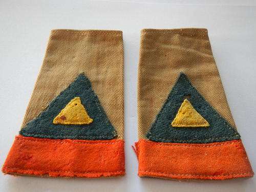 WW11 PAIR 6th SA ARMOURED DIVISION SLIP ON FORMATION FLASHES