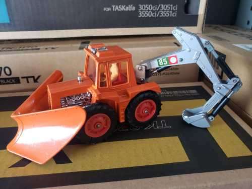 MATCHBOX-SUPER-KING-K5-MUIR-HILL-1984-DIGGER