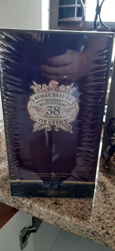 Royal Salute Stone of Destiny 38 Year Old Blended