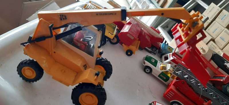Britains 1:32 FARM 9519 JCB 520 - 4wd 1984