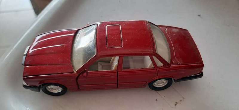 Matchbox Jaguar XJ6 Superkings