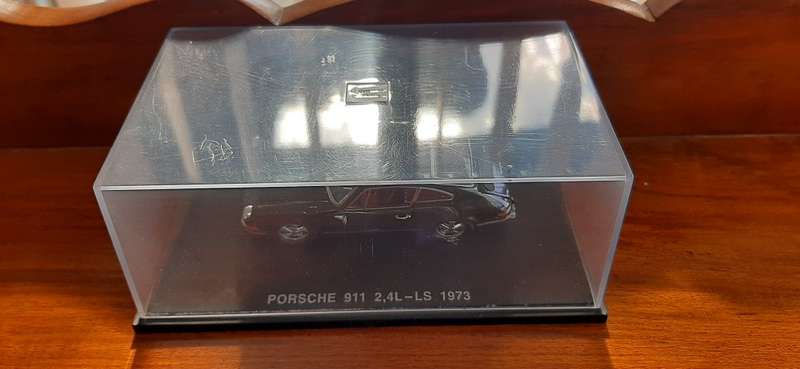 1973 Black Porsche 911   2.4LTR  Boxed