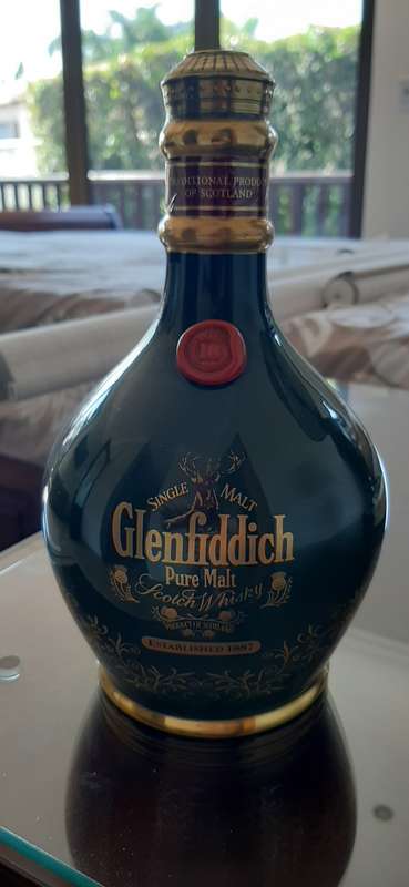 Glenfiddich Spode Decanter Ancient Reserve 18 Year Old