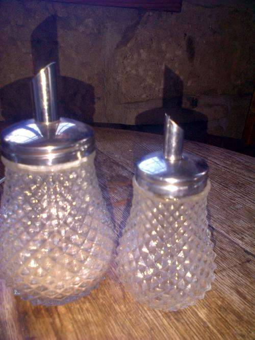 2 SUGAR SHAKERS