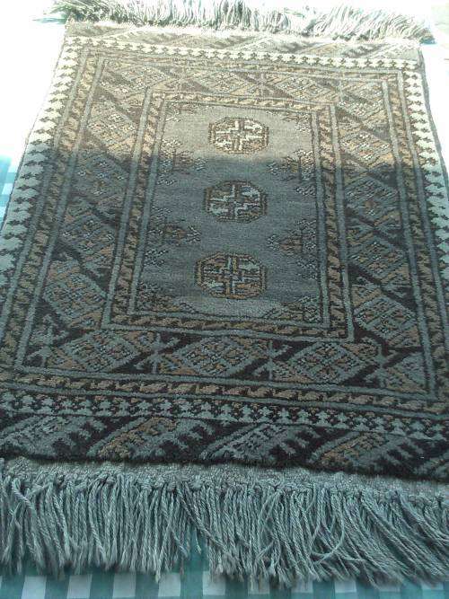 Beautiful hand knotted Bokhara Persian Rug