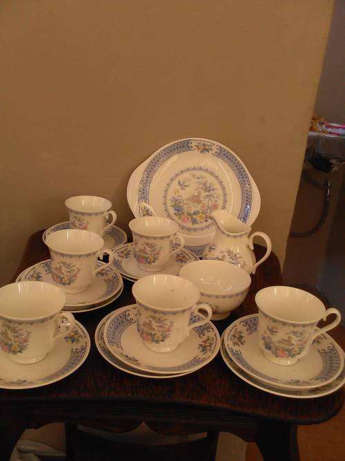 Royal Albert Songbird (New Romance)