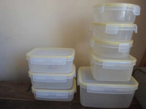 8 Piece Snappy Containers
