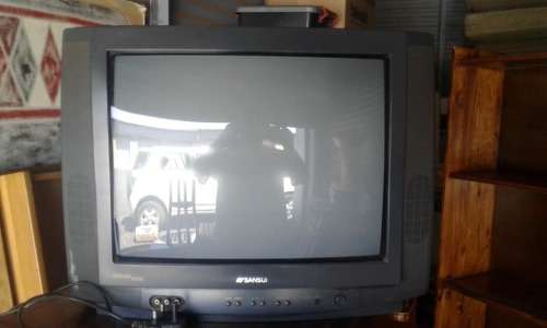 Sansui SV 2136 Television.