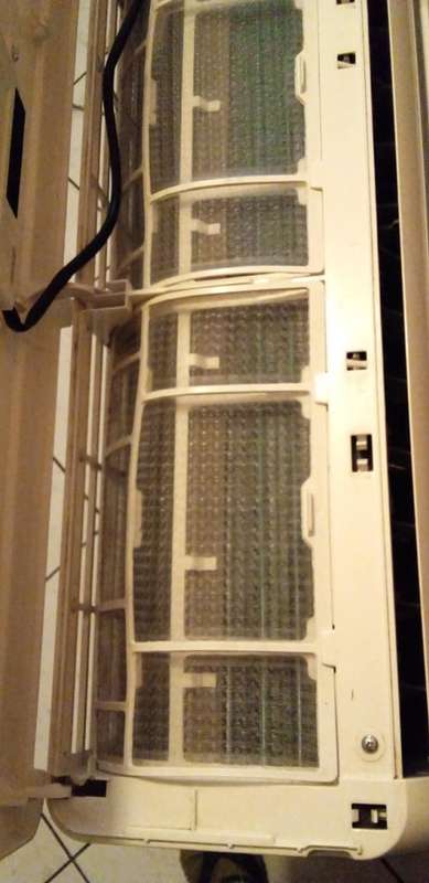Midea 12000 Btu Split Type Airconditioner (READ DESCRIPTION)