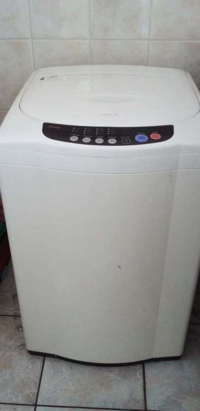 SAMSUNG SW70X2P Top Loader 5kg Washing Machine. (READ DESCRIPTION)