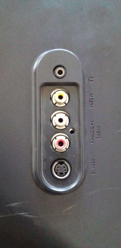 Phillips 47PFL7422/98/119-cm-47-inch-lcd-full-hd TV (READ DESCRIPTION)