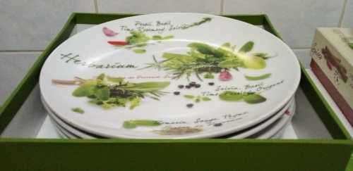 Easy life Mediterraneo 20 Piece Serving Set worth over R2000 (READ DESCRIPTION)
