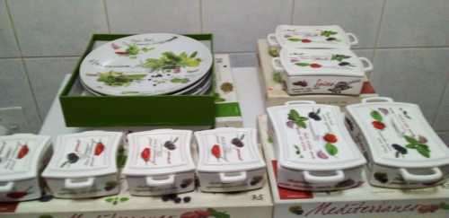 Easy life Mediterraneo 20 Piece Serving Set worth over R2000 (READ DESCRIPTION)