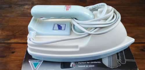 1 x Steam Extreme Verimark Steam Iron.