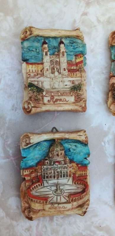 4 x Small Resin Rome Memorabilia with Hooks
