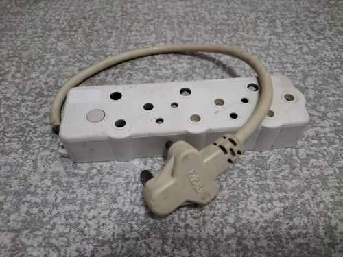 HAZ 5 Point Multiplug Adaptor. Working