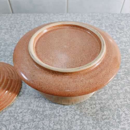 Pottery Gravy Pot with Lid