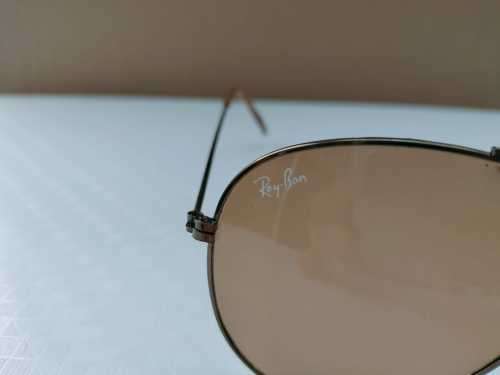 Pair of Genuine Ray Ban 3025 Aviator Sunglasses