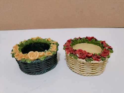 2 x Resin T-light Candle Holders